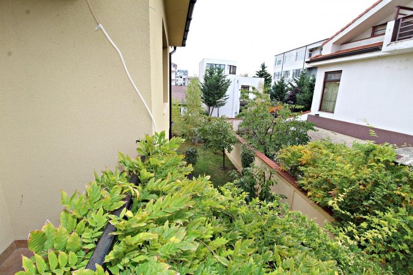 Mamaia Nord - Vila P+1 ET, zona Complex Alezzi - Comision 0% - 10