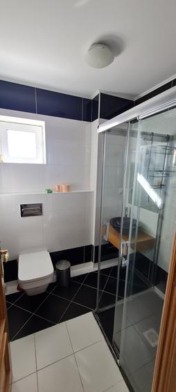 Vand apartament 3 camere foarte spatios - 6