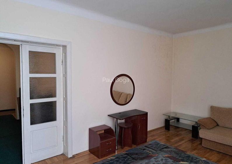 Apartament 2 cam zona Gradina Publica