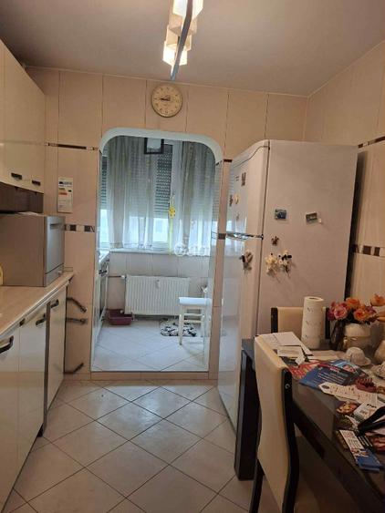 Apartament 3 camere decomandat Cimitirul Armenesc-Pantelimon