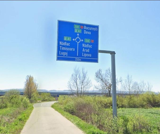 Vand teren intravilan CF. 66354, de 3.278 mp, front stradal de 41,09 m - 6