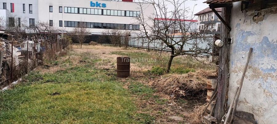 Casa pe un singur nivel oportunitate investitie, constructie hala, teren900mp Casa pe un singur nivel oportunitate investitie, constructie hala, teren900mp