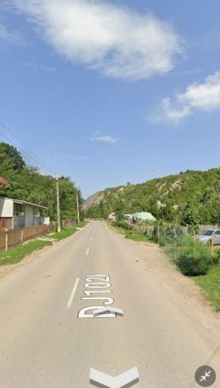 Teren chiar lângă râu 2700 mp la 1 km de pastravaria Doftana 4 km de Paltinu - 8