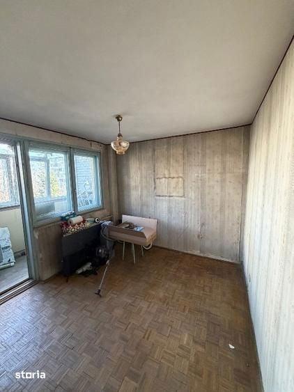 Apartament 3 camere de vanzare Giule?ti - 9