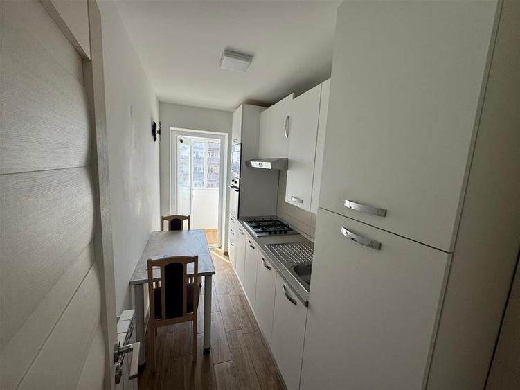 Ap 3 cam renovat, Lidl - Scoala 10, mobilat si utilat - 7