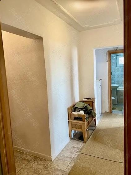 Vand apartament 3 camere Plantelor foarte spatios - 1