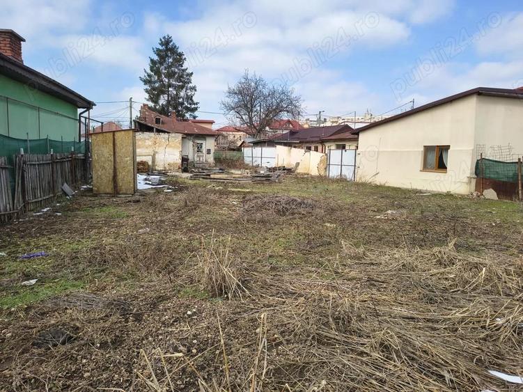 Casa cu teren 686mp ultracentral Ploiesti - 1