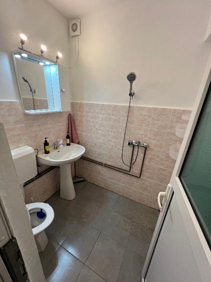 Închiriez Garsoniera - 6