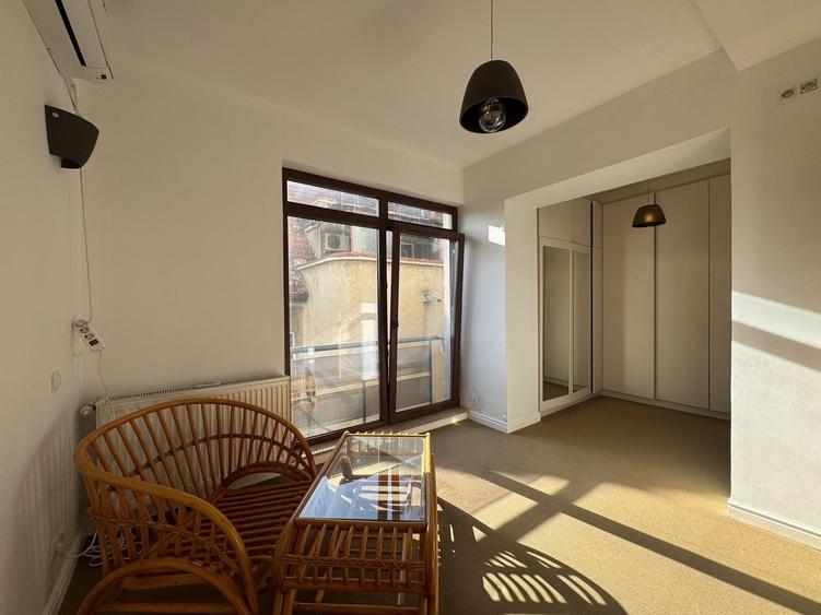 3 CAMERE || DOMENII - CASIN - 8