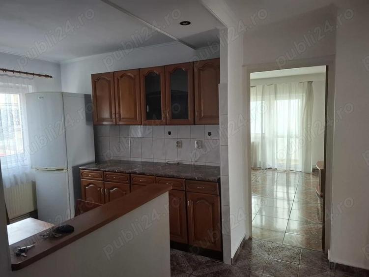 Apartament decomandat, 3 camere, vizavi Magnolia Racadau - 5