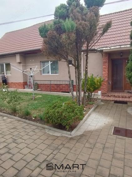 Casa cu doua apartamente si curte zona Turnisor - 1