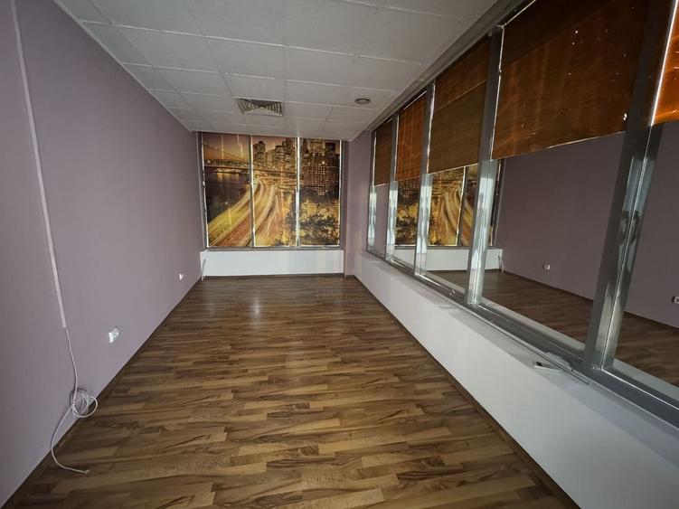 Spatiu comercial/birouri de inchiriat in zona *Tineretului* - metrou - 10