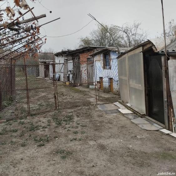 Proprietate de vanzare.Sat Draghicesti com.Sapata jud.Arges - 2