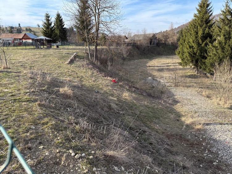 Teren intravilan de vanzare in Vama Buzaului - 3