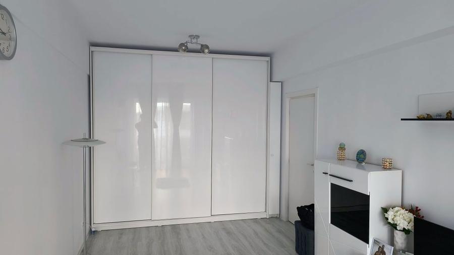 Vand apartament cu 2 camere - 6