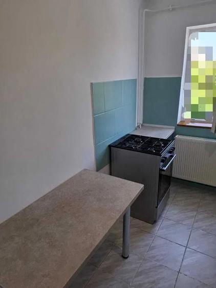 Apartament cu o camera, etajul 3/4 zona Garii - 5