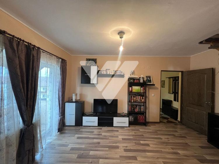 Apartament cu 4 camere de vanzare - Zona Vasile Aaron Sibiu - 1