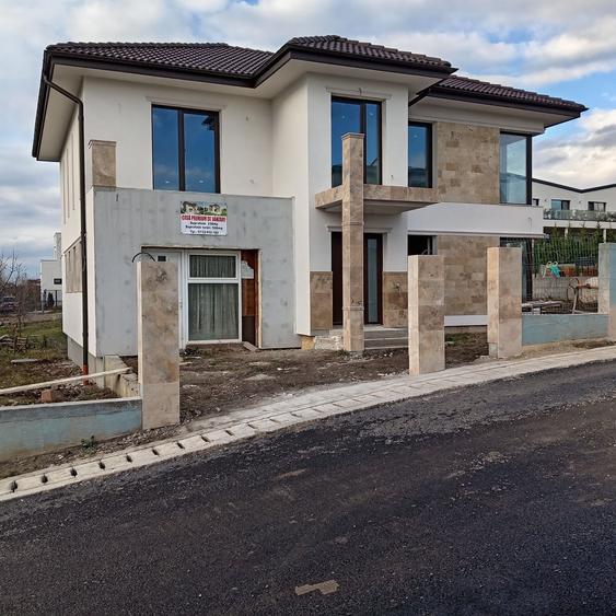 Casa premium de vanzare intrare Chinteni - 3