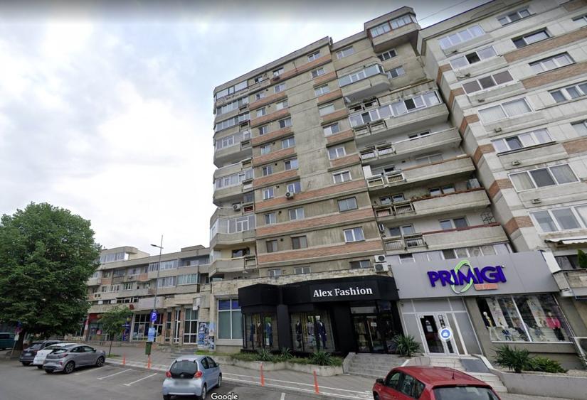 Ultracentral zona A, vedere Univ. si Prefectura, complet renovat si mobilat - 3