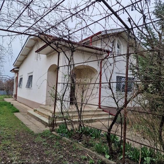 Casa siTeren  la pret de Apartament