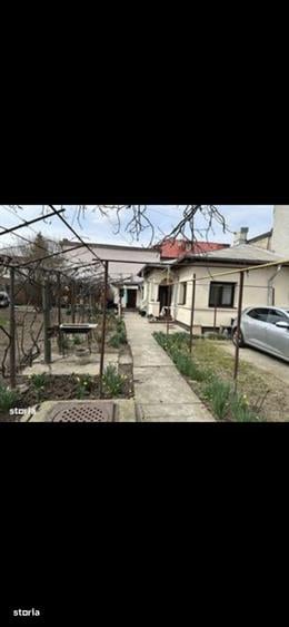 CASA DE VANZARE CU 3 CAMERE IN ZONA BUCURE?TI-NOI SEC.1 - 1