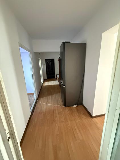 Vand apartament , 4 camere, Tandarei - 1