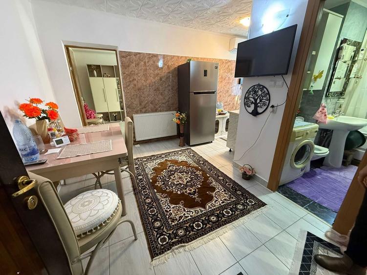Apartament 2 camere decomandat - 1