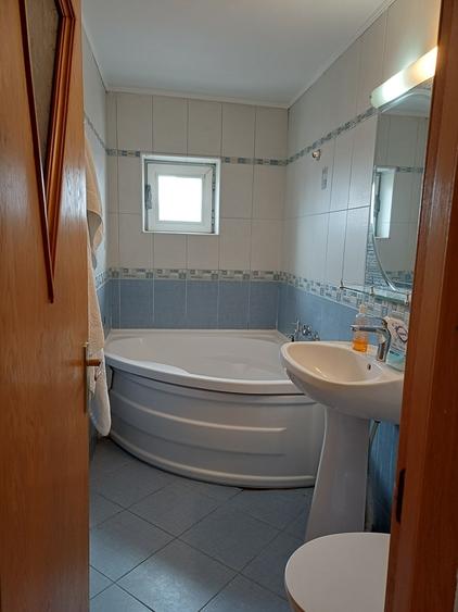 13 Septembrie, Liceul Odobleja - 7