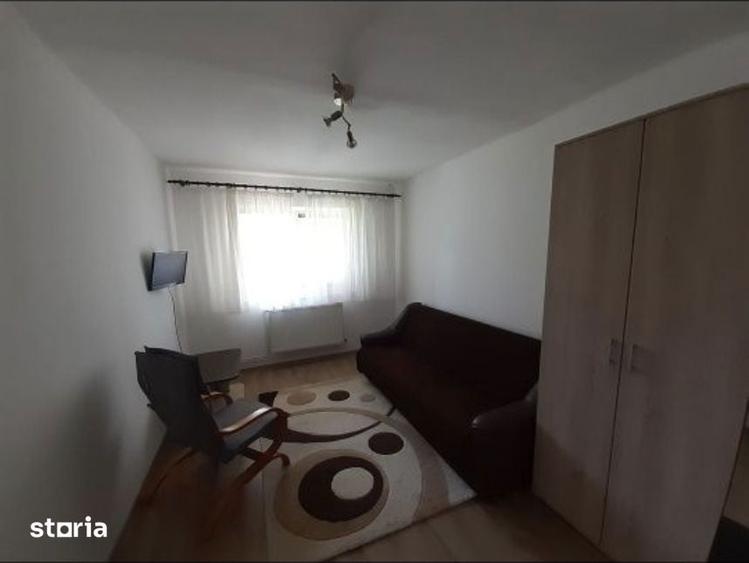 Inchiriez apartament 1 camere Micro 1 - 3