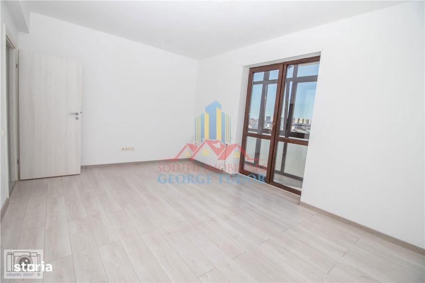 Apartament 2 camere total decomandat + parcare privata, Str. Acvilei 4 - 13
