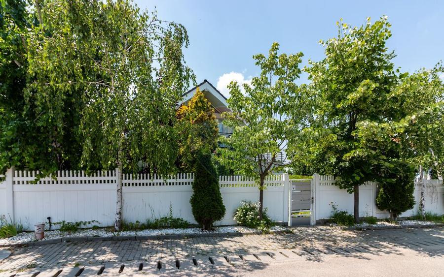 Casa / Vila in Corbeanca, langa lac, zona exclusivista - 30