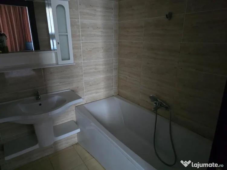Apartament de vanzare in Mamaia zona Summerland - 4