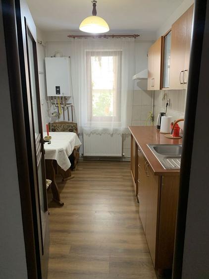 Apartament cu 3 camere de vanzare in Curtea de Arges - 6