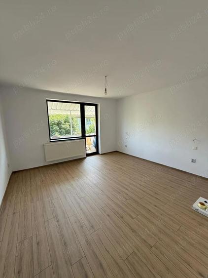 Vand apartament zona Teatru Hunedoara - 2