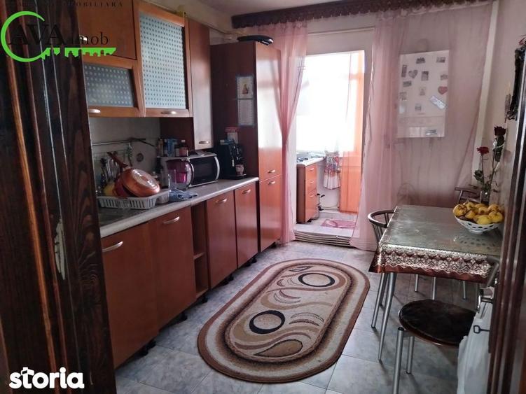 Aparament 3 camere decoamandat zona Mioritei - 5