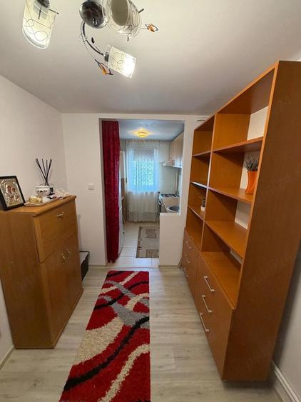 Apartament cu 2 camere semidecomandat în Canta