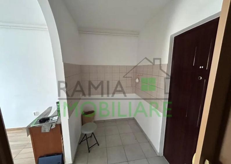 ???? Garsoniera cocheta in Zarne?ti Pre? excelent, - 4