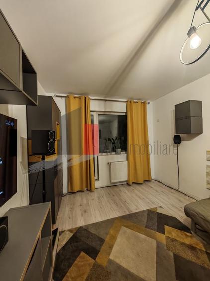 Apartament cu 2 camere de vanzare -Pacii-cu centrala - 4