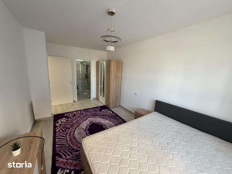 Apartament cu 3 camere în Tractorul