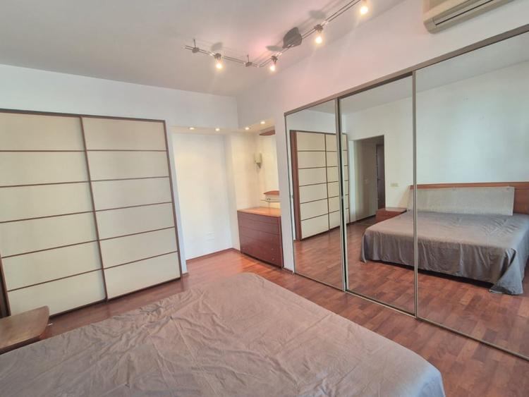 Apartament cu 4 camere decomandat, mobilat în Aviației
