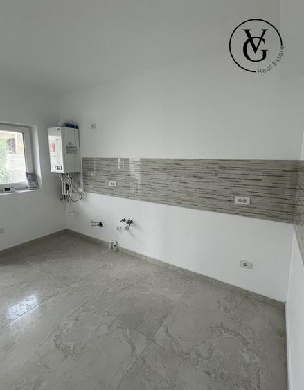 Duplex cu 5 camere cu Canalizare în Theodor Pallady