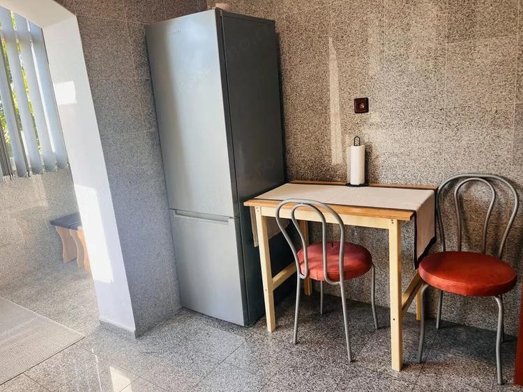 Apartament cu 2 camere decomandat în George Enescu