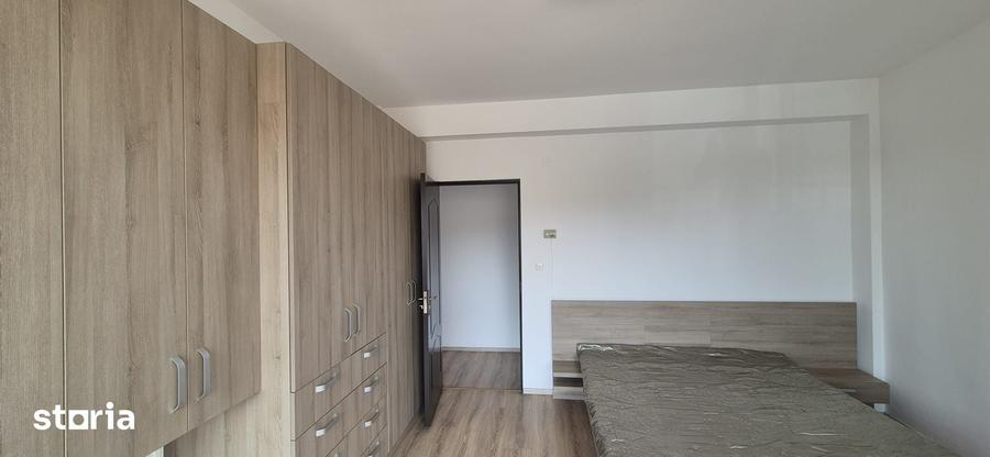 De inchiriat ap. 2 camere -75 mp - zona Ultracentrala - 8