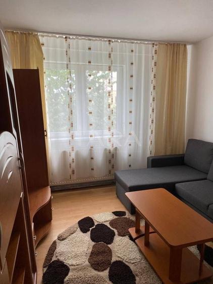 Apartament cu 2 camere semidecomandat, mobilat în Mănăștur — fotografia 1