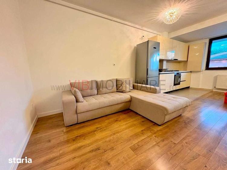 Apartament cu 3 camere semidecomandat în Crângași
