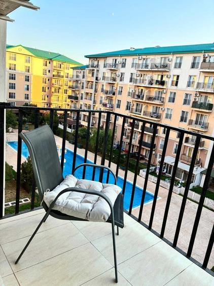 Apartament cu 2 camere decomandat în Exterior Vest