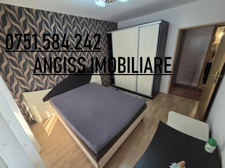 Apartament cu 3 camere în Peco