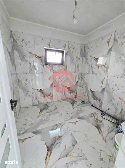 Casă cu 3 camere cu Teren 411 Mp în Central