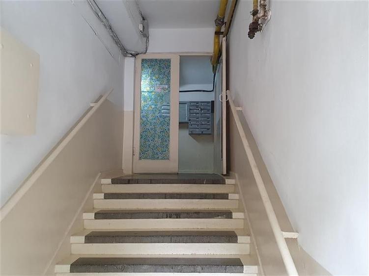 Apartament 3 camere, et 1, Piata Unirii, - 12