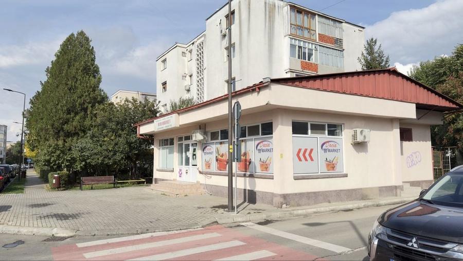 Vand spatiu comercial - central Deva - 4